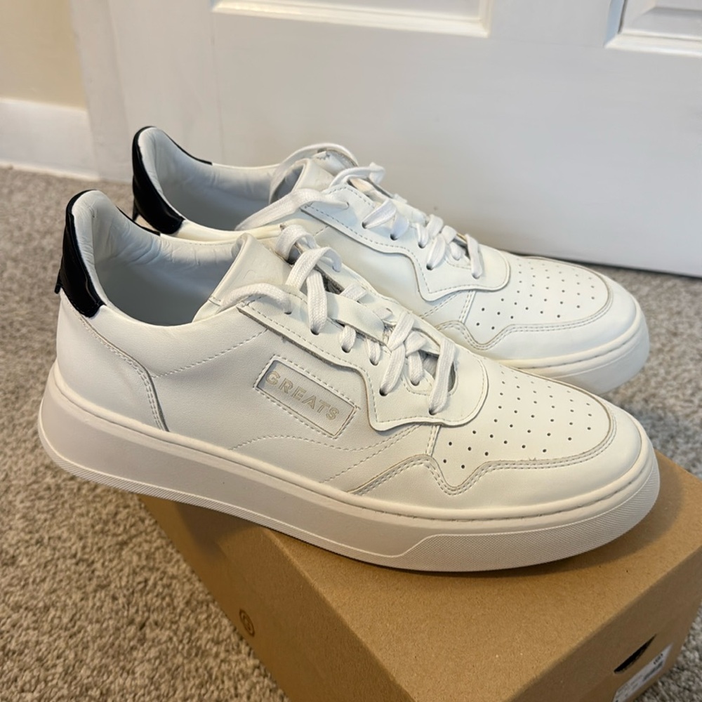 GREATS Men’s Indy Leather Sneakers. SIZE 9
